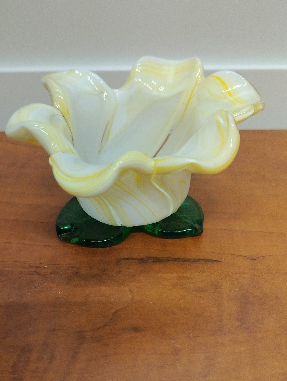 Handblown Art Glass Tulip Luminary in White & Yellow with Green Base
